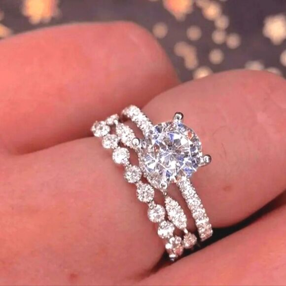 Elegant 2pc diamond wedding ring set sz 5